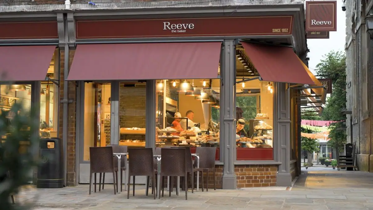 Reeve the Baker – bakery in Ringwood town centre